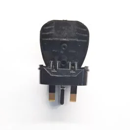 UK converterplug I15078S – 3A Łatwy zwrot